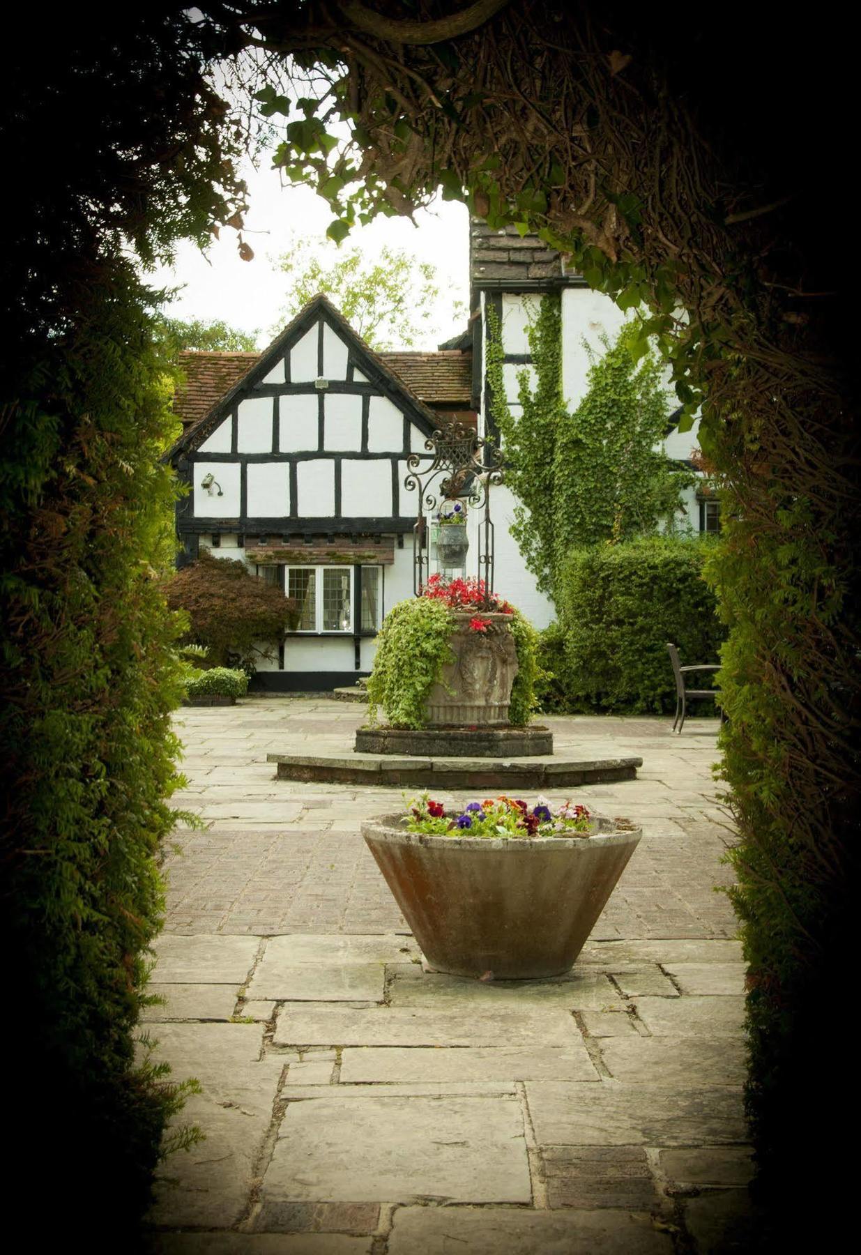 Ghyll Manor Country Hotel Χόρσαμ Εξωτερικό φωτογραφία